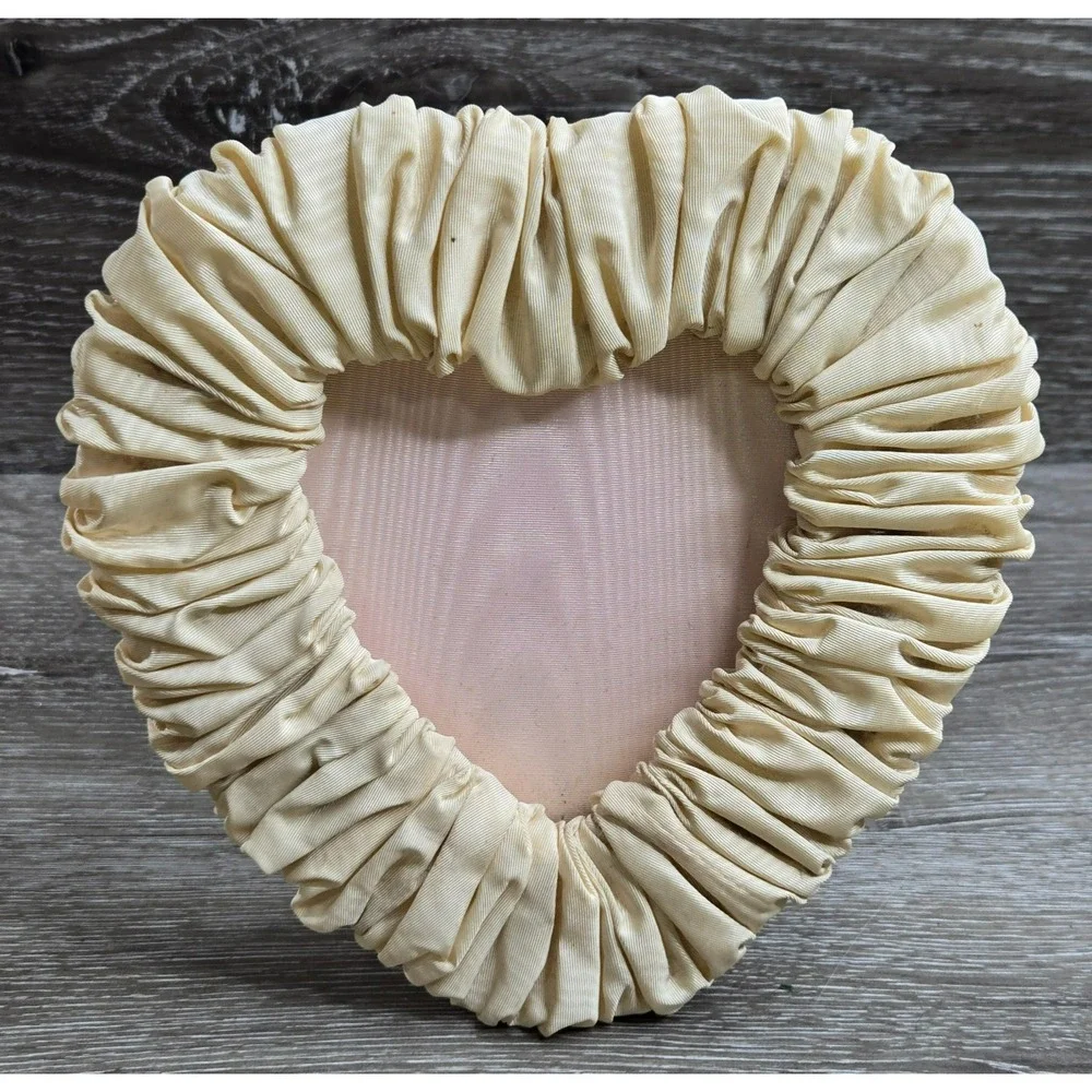 Vintage Cream Satin Ruched Heart Shaped Tabletop Picture Frame Boudoir Decor 7x5